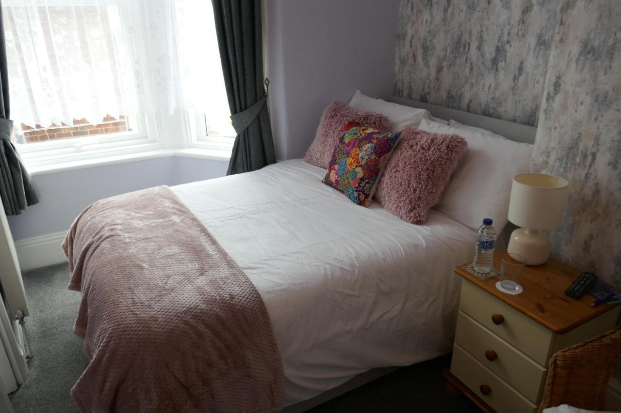 Bed and Breakfast The Boundary à Scarborough Extérieur photo
