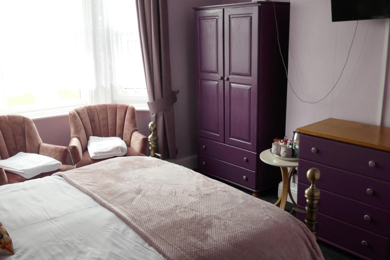 Bed and Breakfast The Boundary à Scarborough Extérieur photo