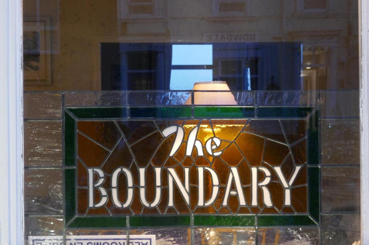 Bed and Breakfast The Boundary à Scarborough Extérieur photo