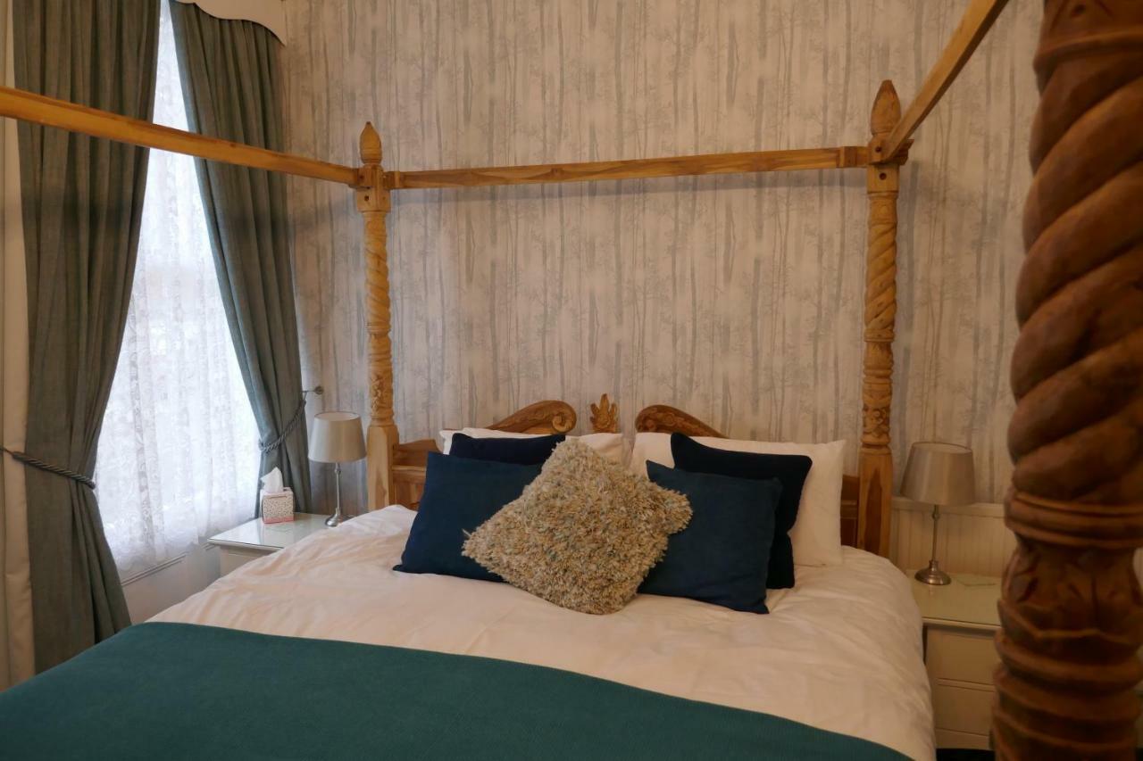 Bed and Breakfast The Boundary à Scarborough Extérieur photo